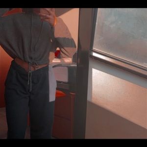 Cropped grey hoodie